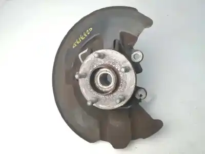 Pièce détachée automobile d'occasion MOYEU DE ROUE AVANT DROITE pour FORD KUGA (CBV)  Références OEM IAM 8V413K170AC  