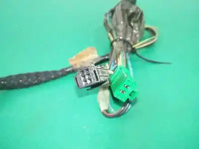 Peça sobressalente para automóvel em segunda mão espelho retrovisor direito por citroen c4 berlina lx referências oem iam   