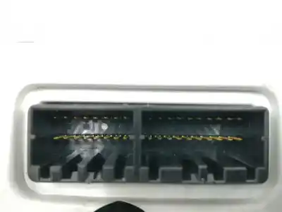 Автозапчасти б/у приборная доска за ssangyong rodius xdi ссылки oem iam 8020021100  11000918400s