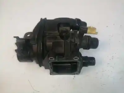 Pezzo di ricambio per auto di seconda mano termostato per citroen c4 picasso ii 1.2 thp 130 riferimenti oem iam 9807198480