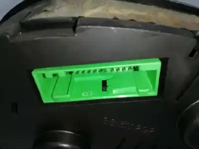 Second-hand car spare part dashboard for seat leon (1m1) 1.9 tdi oem iam references 1m0920801b  