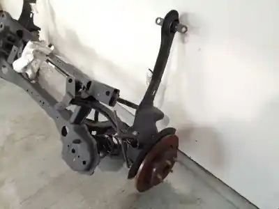 Pezzo di ricambio per auto di seconda mano asse posteriore per ford focus lim. (cb8) 1.6 16v ti-vct cat riferimenti oem iam 1830929  av615k067be