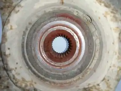 Second-hand car spare part front right knuckle for dacia duster (hs_) 1.6 16v oem iam references 8200881916  