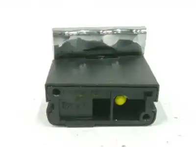 Pezzo di ricambio per auto di seconda mano interruttore per jeep compass 2.4 16v cat riferimenti oem iam 04795945ac  4wd