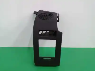 Peça sobressalente para automóvel em segunda mão molduras frontais por dodge nitro 2.8 crd 4wd referências oem iam 1365023