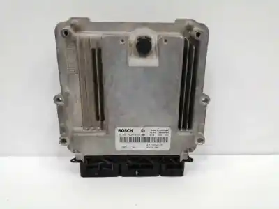 Peça sobressalente para automóvel em segunda mão CENTRALINA DE MOTOR UCE por RENAULT CLIO IV  Referências OEM IAM 237102213R  0281030439