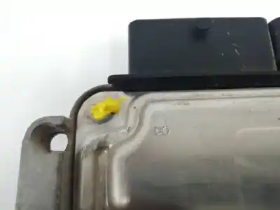 Peça sobressalente para automóvel em segunda mão centralina de motor uce por renault clio iv 1.5 dci diesel fap referências oem iam 237102213r  0281030439