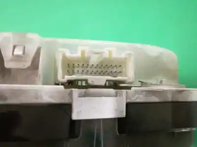 Peça sobressalente para automóvel em segunda mão quadrante por mazda 6 hatchback (gg) 2.0 di (gg14) referências oem iam jggj6wc  