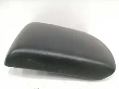 Автозапчасти б/у центральный подлокотник за ssangyong actyon 2.0 td cat ссылки oem iam 7790032100lam  
