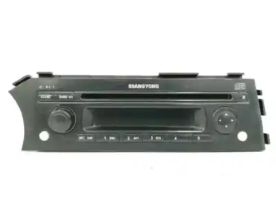 Second-hand car spare part audio system / radio cd for ssangyong actyon 2.0 td cat oem iam references 8910009070