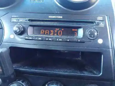 Second-hand car spare part audio system / radio cd for ssangyong actyon 2.0 td cat oem iam references 8910009070  a2c53251127