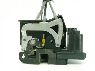 Second-hand car spare part front right door lock for ssangyong actyon 2.0 td cat oem iam references 7122009005  