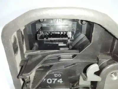 Second-hand car spare part front right door lock for bmw x3 (e83) 2.0 d oem iam references 7167076  