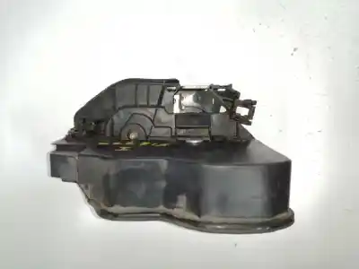 Second-hand car spare part left front door lock for bmw x3 (e83) 2.0 d oem iam references 7167071  