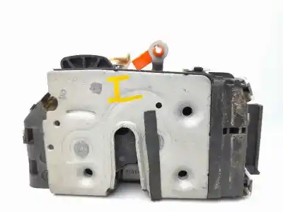 Second-hand car spare part left front door lock for dodge caliber 2.0 16v crd cat oem iam references 04589409af  