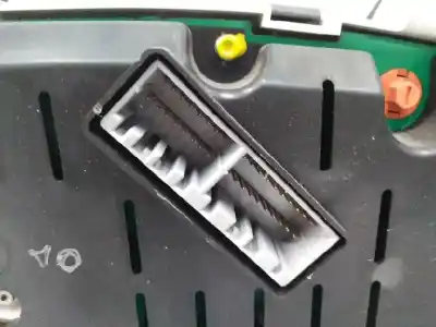 Peça sobressalente para automóvel em segunda mão quadrante por kia cee´d 1.4 cat referências oem iam 940031h010  