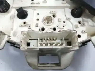 Peça sobressalente para automóvel em segunda mão comando de sofagem (chauffage / ar condicionado)  por renault trafic combi (ab 4.01) 1.9 diesel referências oem iam w964098pp  