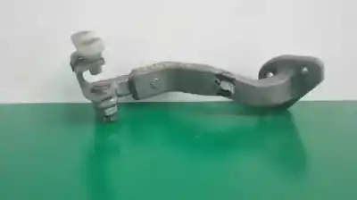 Pezzo di ricambio per auto di seconda mano supporto / guida per porte scorrevoli per iveco daily furgón 2.3 diesel cat riferimenti oem iam 56087  