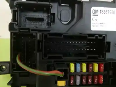 Second-hand car spare part fuse box unit for opel corsa d cmon oem iam references 13367920  