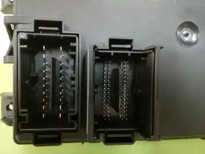 Second-hand car spare part fuse box unit for opel corsa d cmon oem iam references 13367920  
