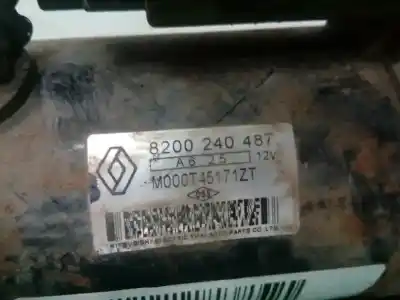 Автозапчастина б/у двигун запускається для dacia logan laureate посилання на oem iam 8200240487  m000t45171zt