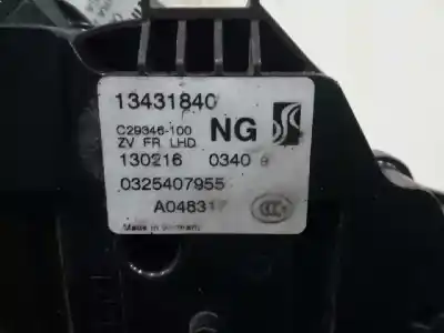 Second-hand car spare part front right door lock for opel corsa e selective oem iam references 13431840  
