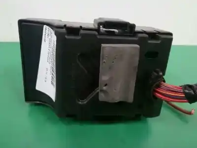Second-hand car spare part fuse box unit for opel corsa e selective oem iam references 2b0z4010f  