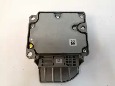 Second-hand car spare part airbag control unit for bmw x3 (e83) 2.0 d oem iam references 65773424581  0285001870