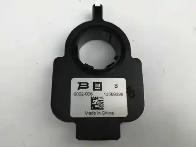 Peça sobressalente para automóvel em segunda mão sensor por opel astra j (p10) 1.6 cdti (68) referências oem iam 13589398