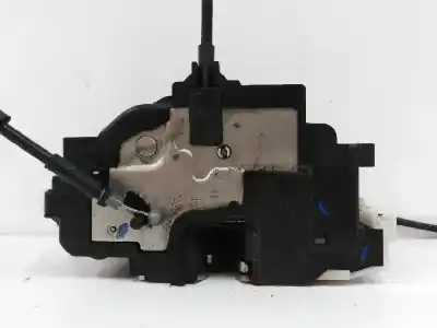Pezzo di ricambio per auto di seconda mano serratura porta posteriore destra per kia cee´d 1.4 cat riferimenti oem iam 814201h000  