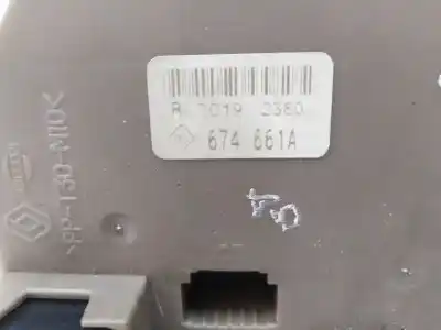 Second-hand car spare part fuse box unit for renault clio iii 2.0 16v oem iam references 674661a  