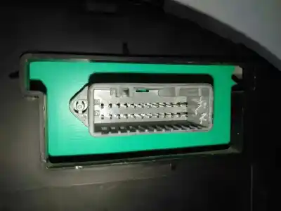 Peça sobressalente para automóvel em segunda mão quadrante por renault clio iii 2.0 16v referências oem iam 8200628775h  