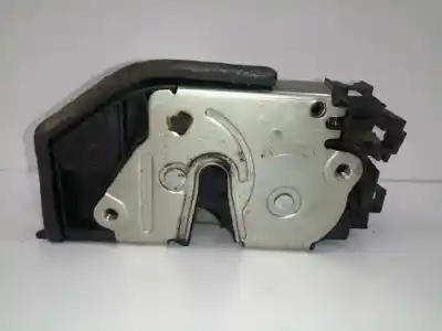 Second-hand car spare part front right door lock for bmw x3 (e83) 2.0 d oem iam references 7167068  