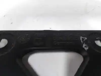 Автозапчастина б/у центральний подлокник для audi a8 (4e2) 4.0 v8 32v tdi biturbo cat (ase) посилання на oem iam 4e0864205  