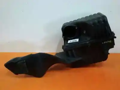 Tweedehands auto-onderdeel luchtfilter voor ssangyong rodius xdi oem iam-referenties 2310021053