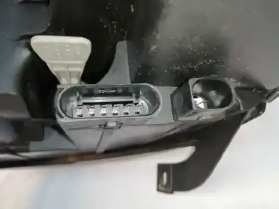 Gebrauchtes Autoersatzteil rechter scheinwerfer zum mitsubishi colt berlina 3 (cz) 1.3 cat oem-iam-referenzen mr957354  0301208202