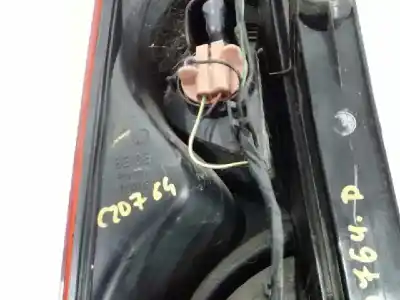 Second-hand car spare part right tailgate light for nissan note (e11e) tekna oem iam references 22016752  