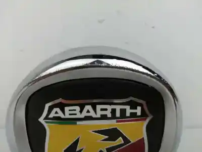 Second-hand car spare part tailgate back door handle for abarth punto (evo) (199) 1.4 oem iam references 735521565  