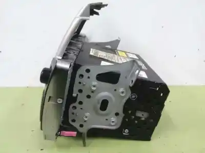 Автозапчастина б/у аудіо система / радіо cd для toyota yaris (ksp9/scp9/nlp9) básico посилання на oem iam 861200d200  1220007110b101