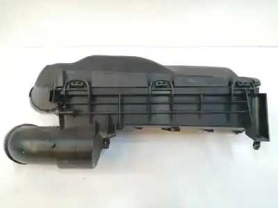 Second-hand car spare part air filter for citroen c4 grand picasso 1.6 thp oem iam references 9804412280  