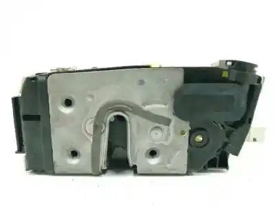 Second-hand car spare part REAR RIGHT DOOR LOCK for VOLKSWAGEN CRAFTER CAJA CERRADA  OEM IAM references A9067400935  