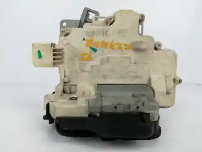 Pezzo di ricambio per auto di seconda mano serratura porta posteriore sinistra per audi a6 allroad quattro (4fh) 3.0 tdi riferimenti oem iam 4f0839015