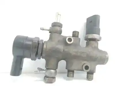 Автозапчасти б/у рампа инжектора за audi a8 (4e2) 4.0 v8 32v tdi biturbo cat (ase) ссылки oem iam 057130763h  f00r001615