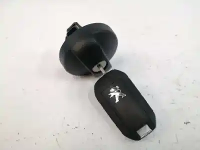 Peça sobressalente para automóvel em segunda mão tampa de combustível por peugeot 2008 (--.2013->) 1.6 blue-hdi fap referências oem iam 