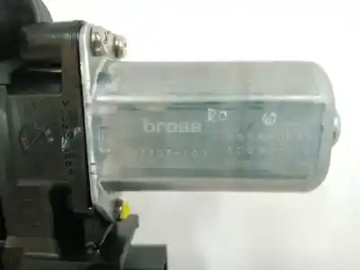 Автозапчастина б/у двиг скла задне ліво для jeep renegade suv (bu, b1, bv) 1.6 crd посилання на oem iam gb5581a c37707100 sd887510