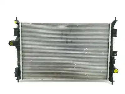Pezzo di ricambio per auto di seconda mano radiatore d acqua per citroen c4 picasso ii 1.2 thp 130 riferimenti oem iam 9675747980