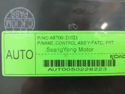 Автозапчастина б/у клімат-контроль для ssangyong rodius 2.7 turbodiesel cat посилання на oem iam 6870021021  