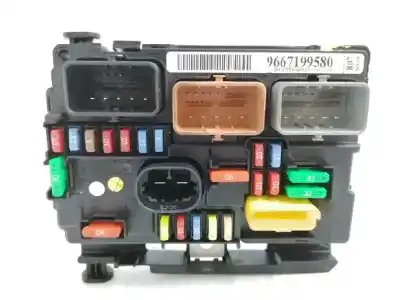 Pezzo di ricambio per auto di seconda mano scatola relè/fusibili per citroen c3 picasso 1.4 16v riferimenti oem iam   