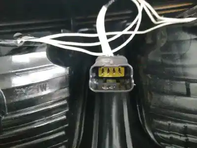 Second-hand car spare part right tailgate light for citroen c3 picasso (sh_) 1.4 vti 95 oem iam references 9681749180  