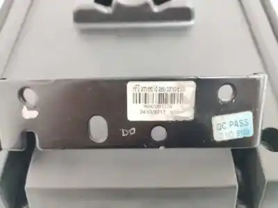 Pezzo di ricambio per auto di seconda mano bracciolo centrale per renault kadjar 1.6 dci diesel fap energy riferimenti oem iam 969209757r  